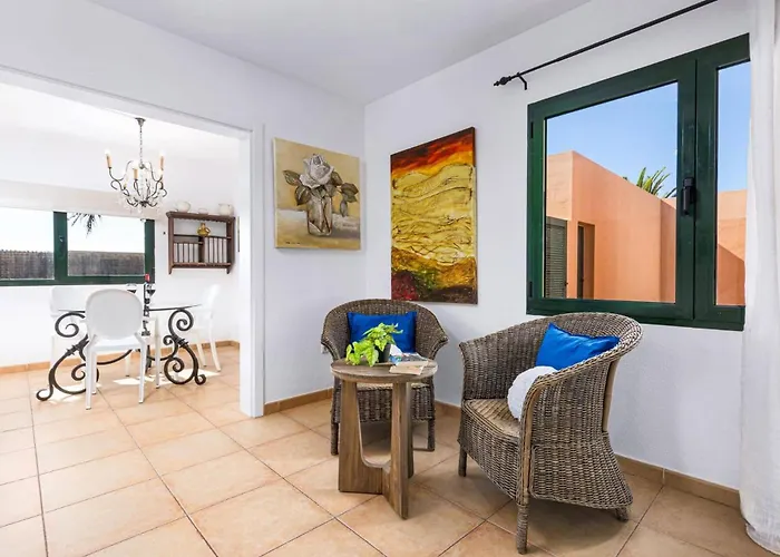 Palm View By Willa *